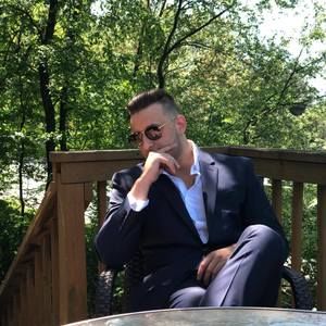 Meet your Posher, Kenny